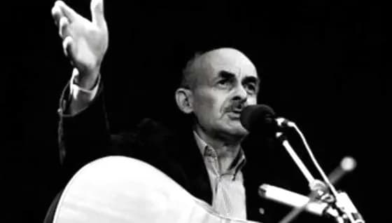 Chwyty gitarowe Bułata Okudżawy – Naucz się grać jego najlepsze utwory