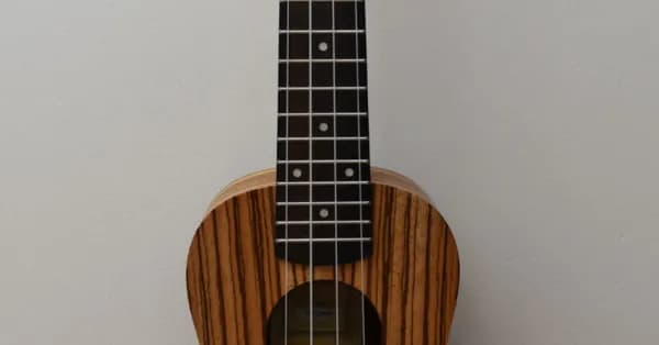 Jak czytać nuty na ukulele i szybko poprawić swoje umiejętności